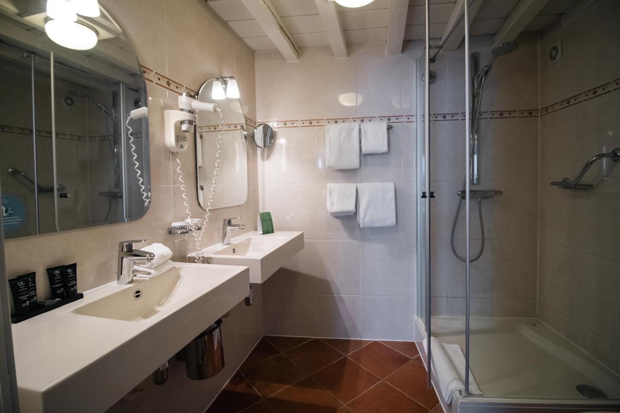 Grand Hotel En Residence De Draak Bergen op Zoom Phòng bức ảnh
