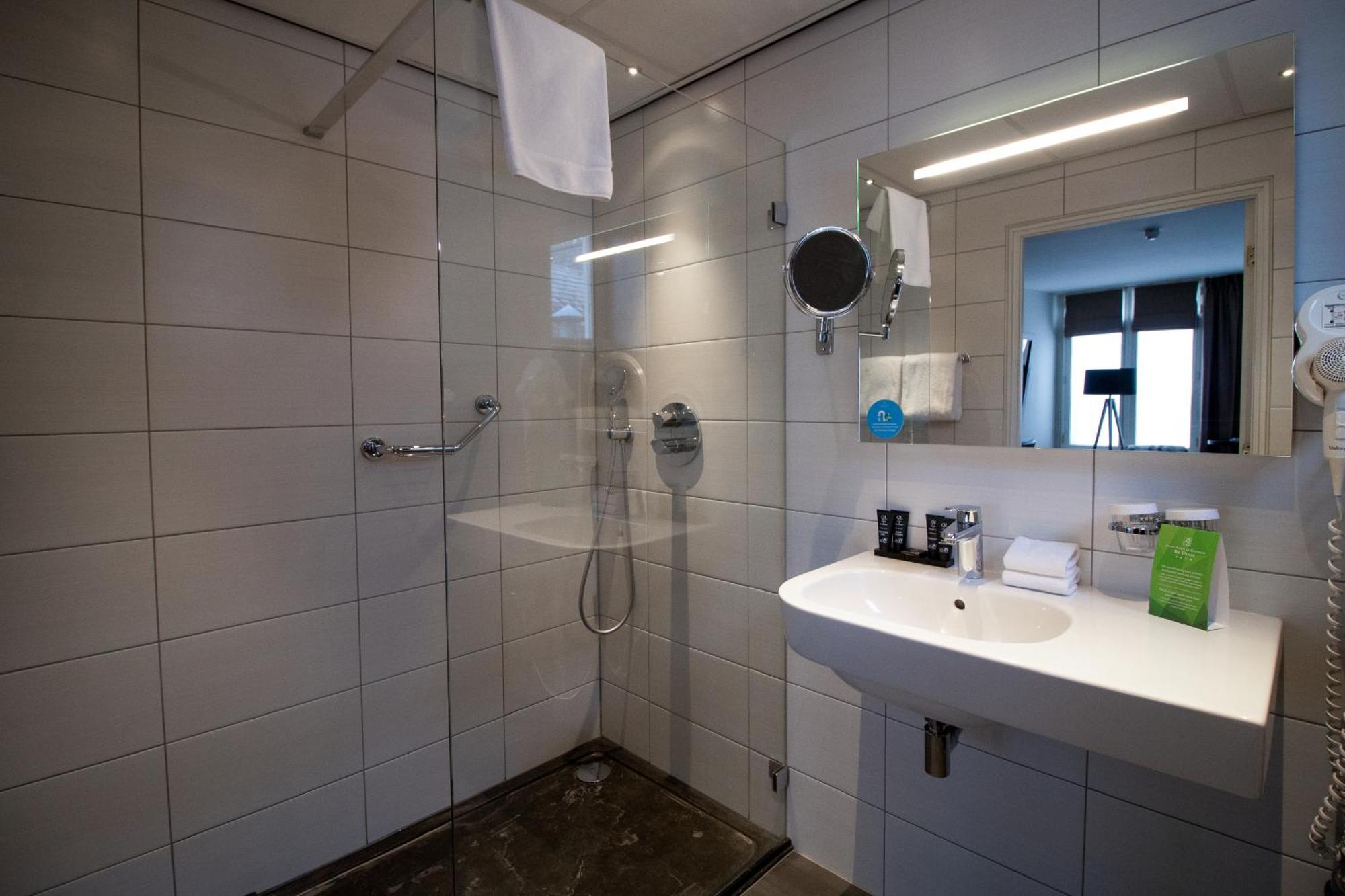 Grand Hotel En Residence De Draak Bergen op Zoom Phòng bức ảnh